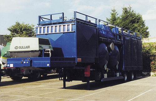 Design and manufacture of an acid mixing trailer (TOTAL)